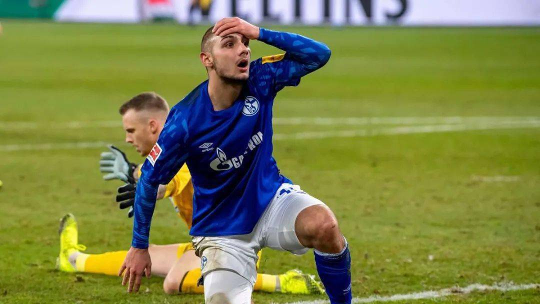 ‘hth官网入口’
拒绝救命钱 德甲老牌权门想主动降级？(图1)